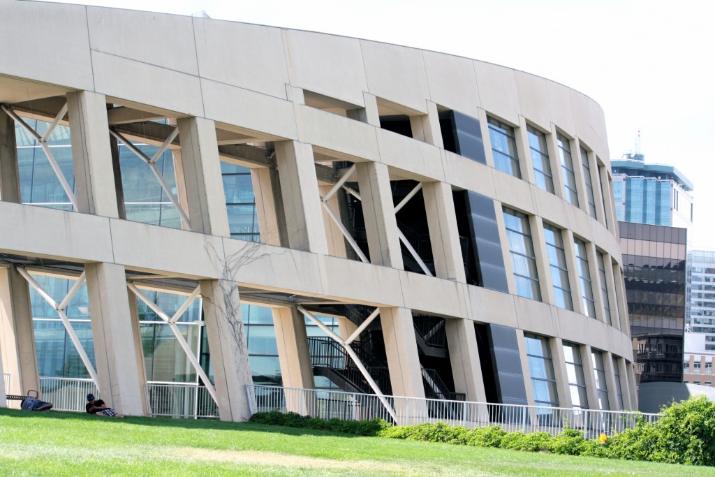  An architecturally unique structure, a rooftop garden completes the structure. It is planted with trees, grasses, flowering bulbs and various perennial plants. The whole library depends on natural lighting, reducing the need of lights in the library. A huge five story glass wall is where most of the light comes from
