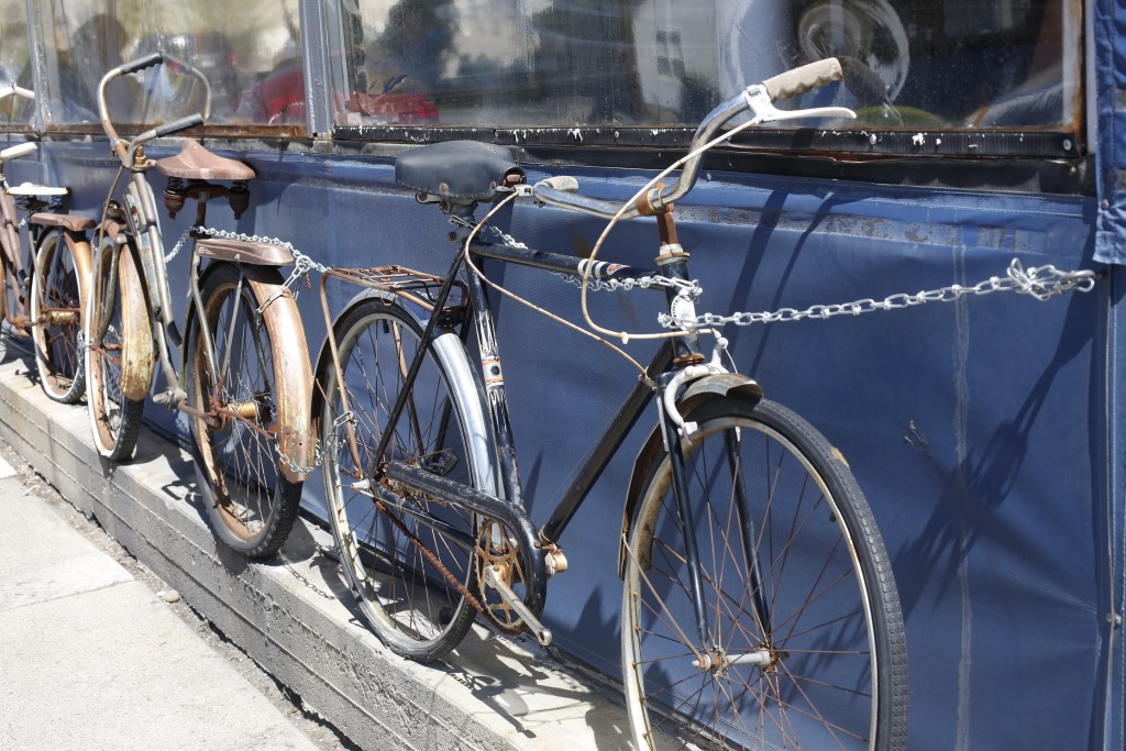 Fixie bikes have decorated this exterior before Fixie Bikes were cool.